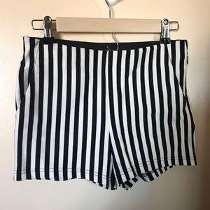 Forever 21 high waisted striped shorts size medium